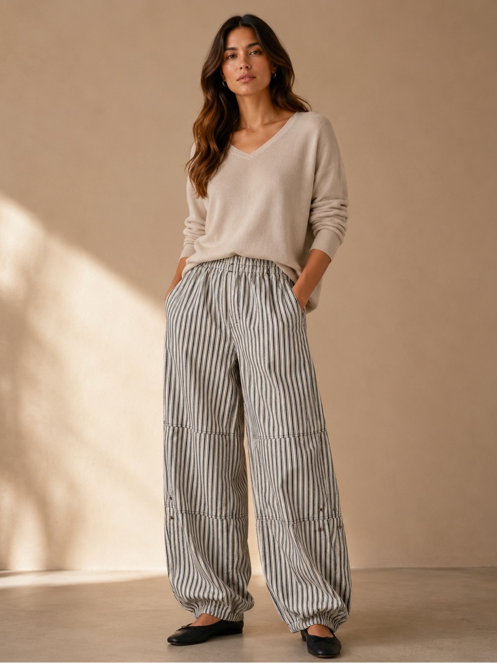 J.O.A. Black Ivory Striped Barrel Leg Wide Leg Pants L